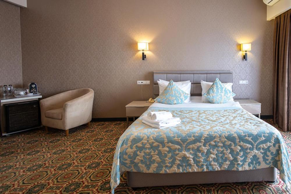 Hotel Romanita Baia Mare Extérieur photo